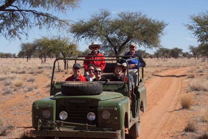 Safari à cheval dans la nature au bord du Kalahari