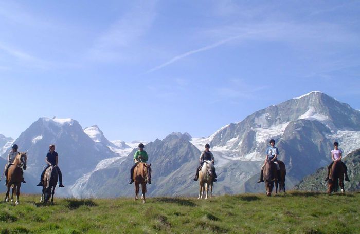 Randonnée dans les Alpes valaisannes