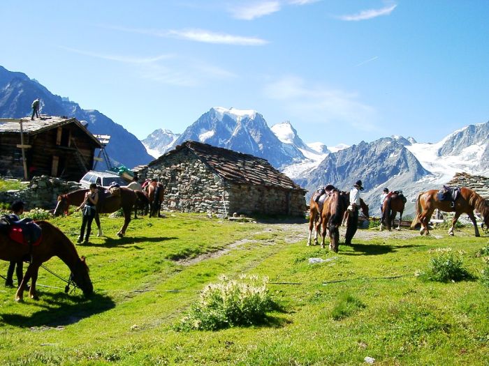 Randonnée dans les Alpes valaisannes