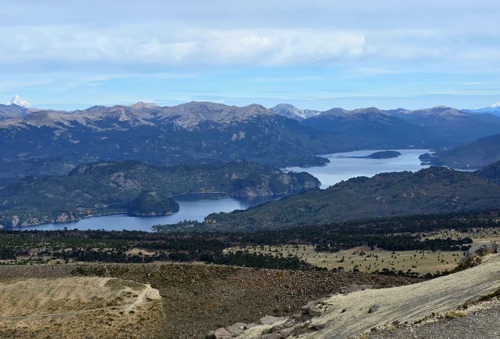 Travers&eacute;e des Andes dans la r&eacute;gion des lacs