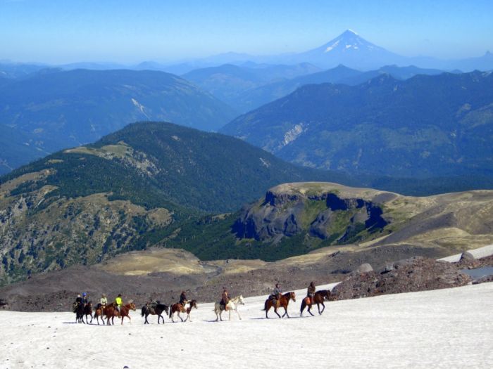 Travers&eacute;e des Andes dans la r&eacute;gion des lacs