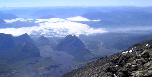 Traversée des Andes dans la région des lacs