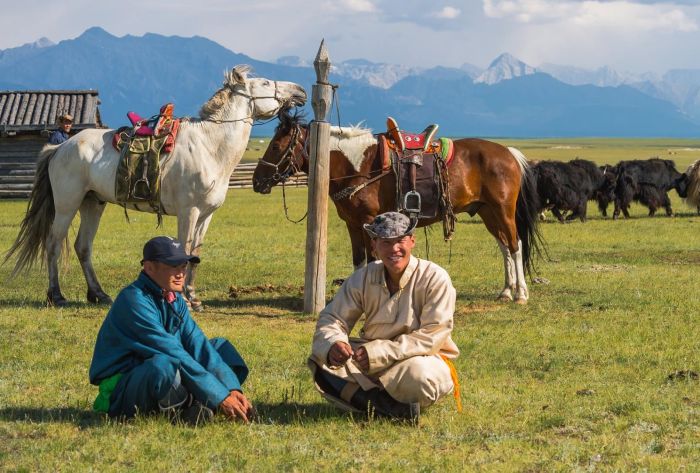 Montagnes de l'Altaï : au pays des aigles