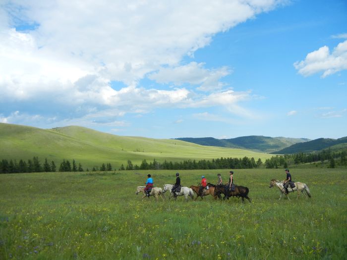 Expédition dans les steppes de Mongolie