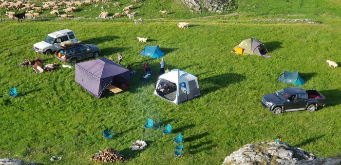 Sur les traces du Miyak Accomodation