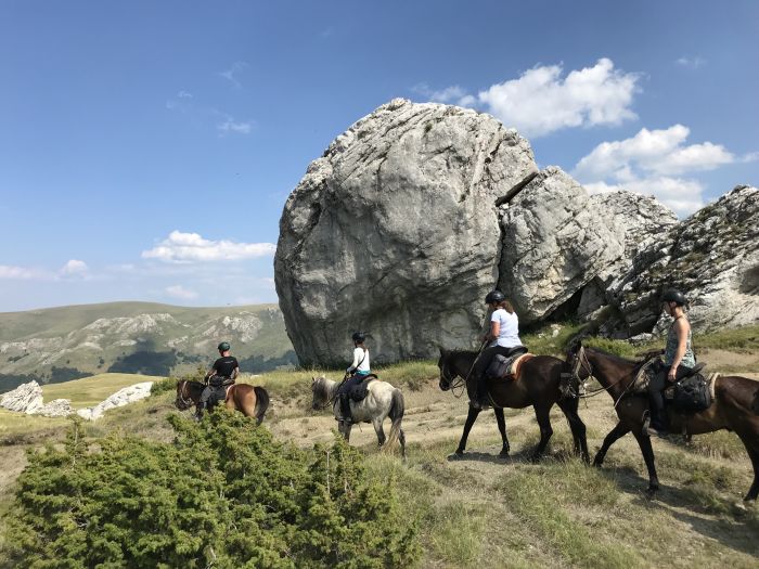 Sur les traces du Miyak