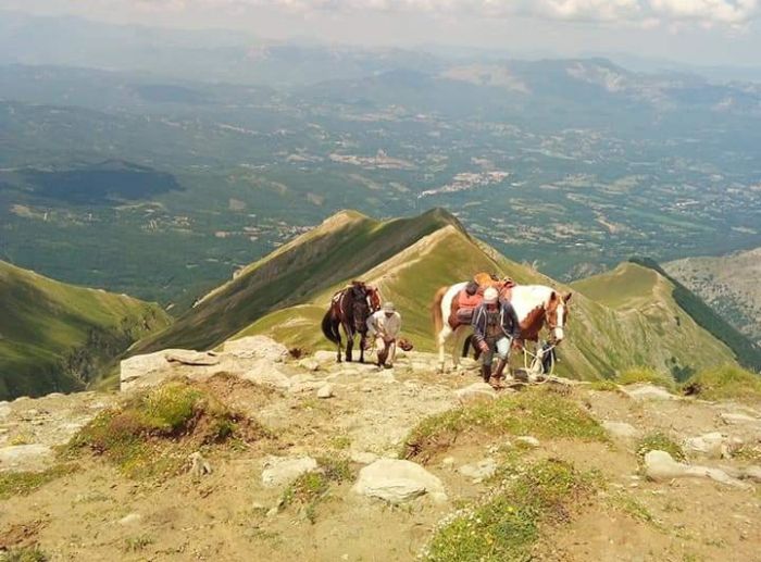 Haute école et randonnée dans les Abruzzes