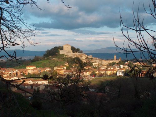 Châteaux et forteresses de Toscane