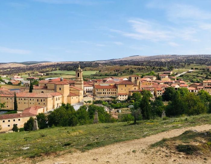 La vallée de Burgo d'Arlanza en Burgos